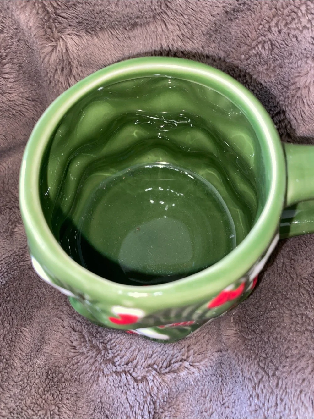 William Sonoma Green Christmas Tree Ceramic Mug with Red & White Ornaments 4”T